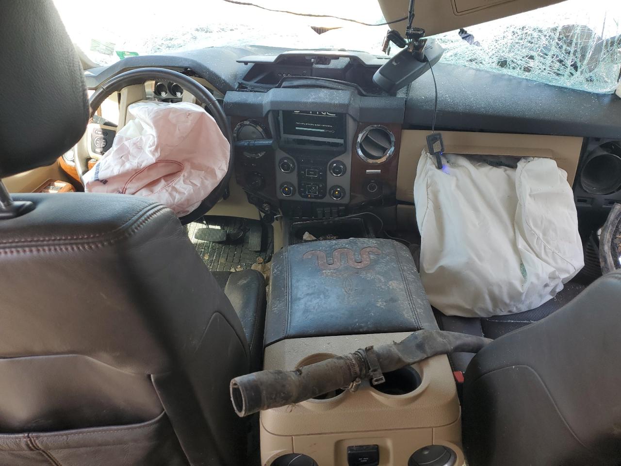2015 Ford F350 VIN 1FT8W3BT7FEB84326 Copart auction photo, front end / side damage thumbnail 8
