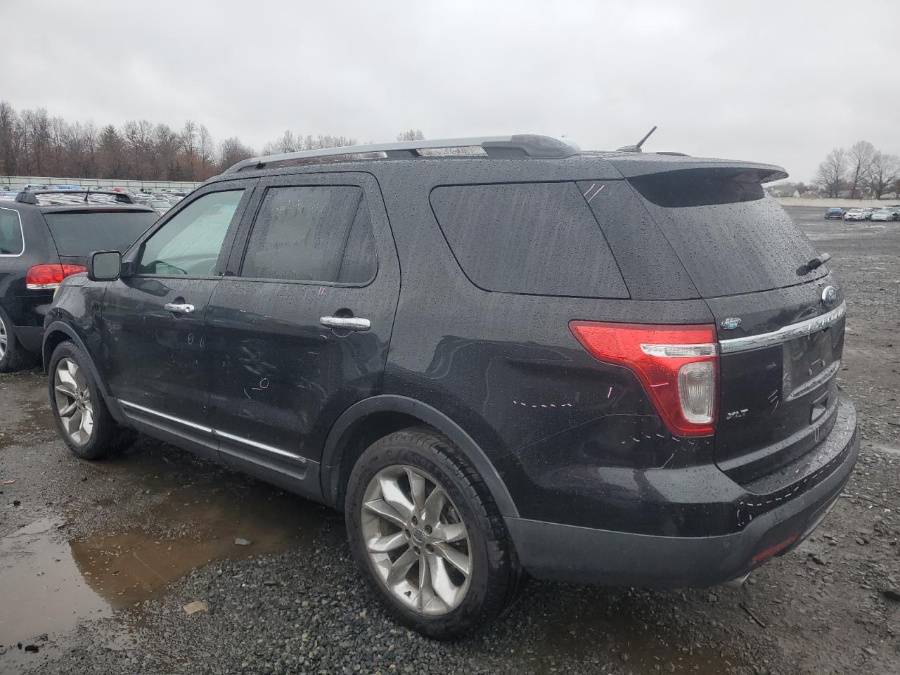 2011 Ford Explorer VIN 1FMHK7D80BGA60033 Copart auction photo, front end damage thumbnail 2