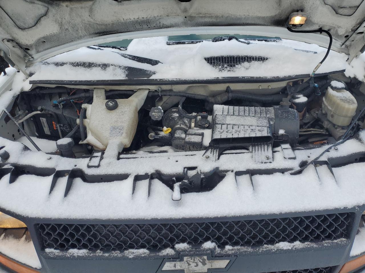 2017 Chevrolet Express VIN 1GCWGAFF8H1305968 Copart auction photo, normal wear damage thumbnail 12