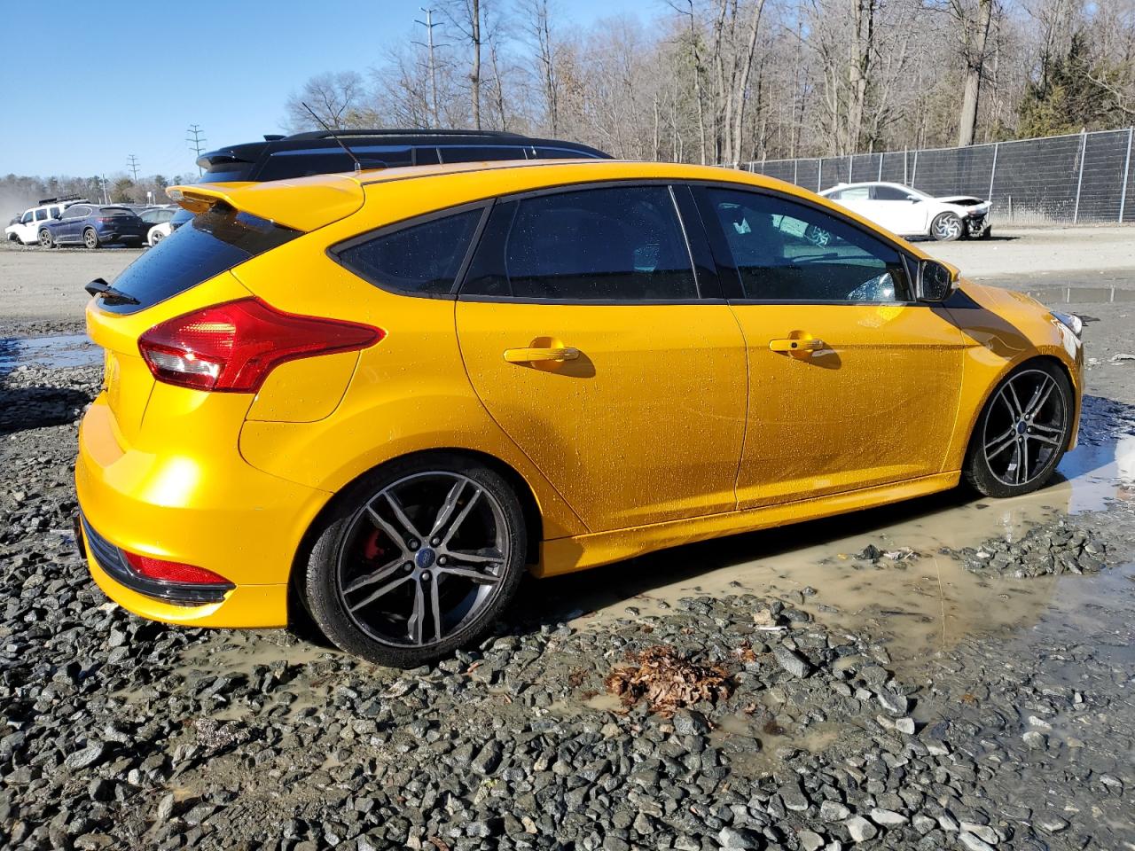 2015 Ford Focus VIN 1FADP3L97FL214716 Copart auction photo, mechanical / minor dent/scratches damage thumbnail 3