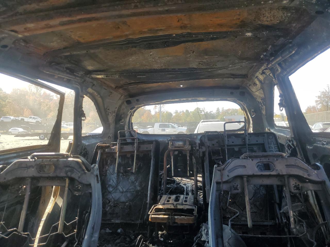 2017 KIA Sorento VIN 5XYPG4A35HG275380 Copart auction photo, burn damage thumbnail 10