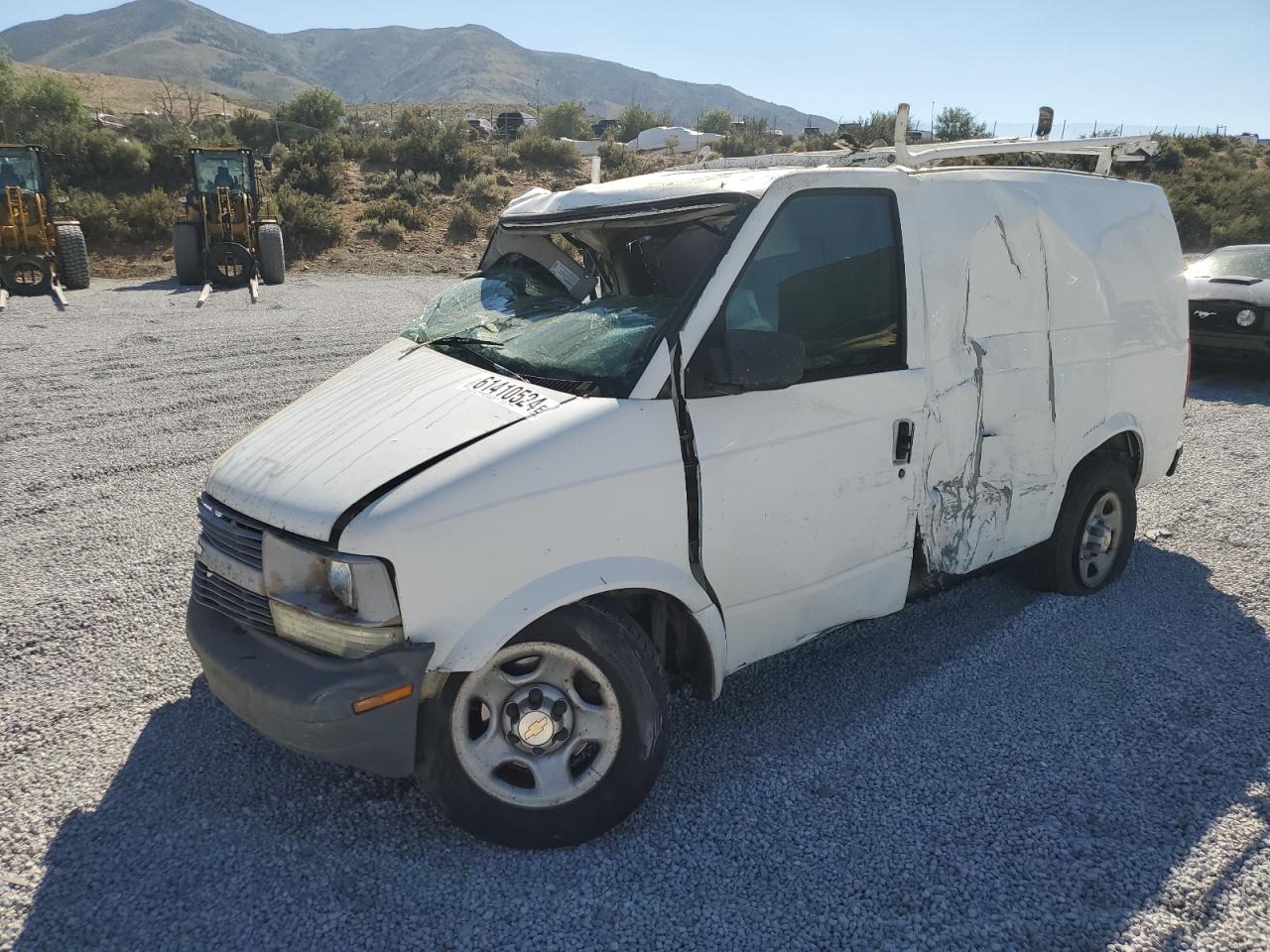 2003 Chevrolet Astro VIN 1GCDL19X03B125149 - Copart auction photo