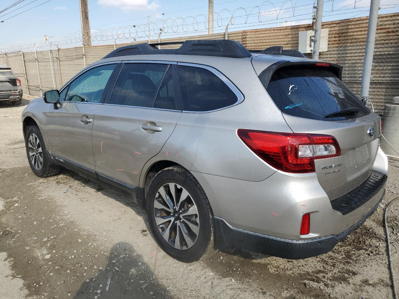 2017 Subaru Outback VIN 4S4BSANC7H3372307 Copart auction photo, all over damage thumbnail 2
