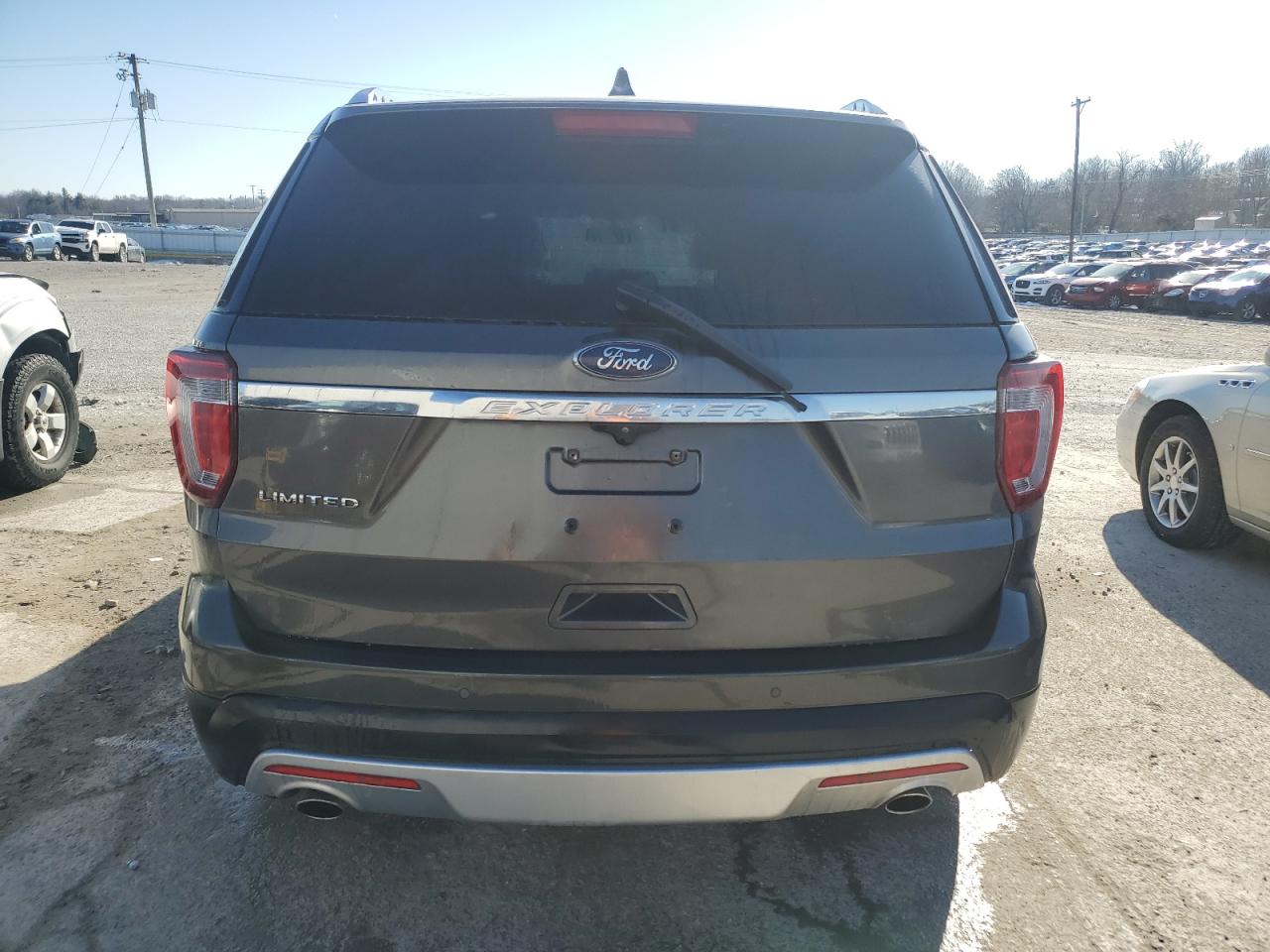 2017 Ford Explorer VIN 1FM5K7F89HGE36737 Copart auction photo, front end damage thumbnail 6