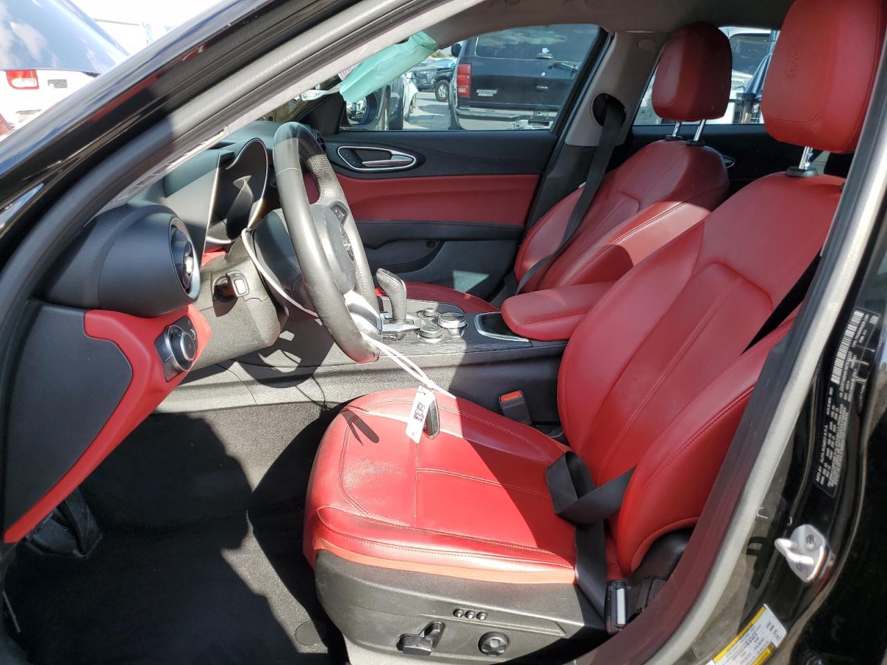 2021 Alfa Romeo Giulia VIN ZARFAMAN1M7639337 Copart auction photo, side / front end damage thumbnail 7