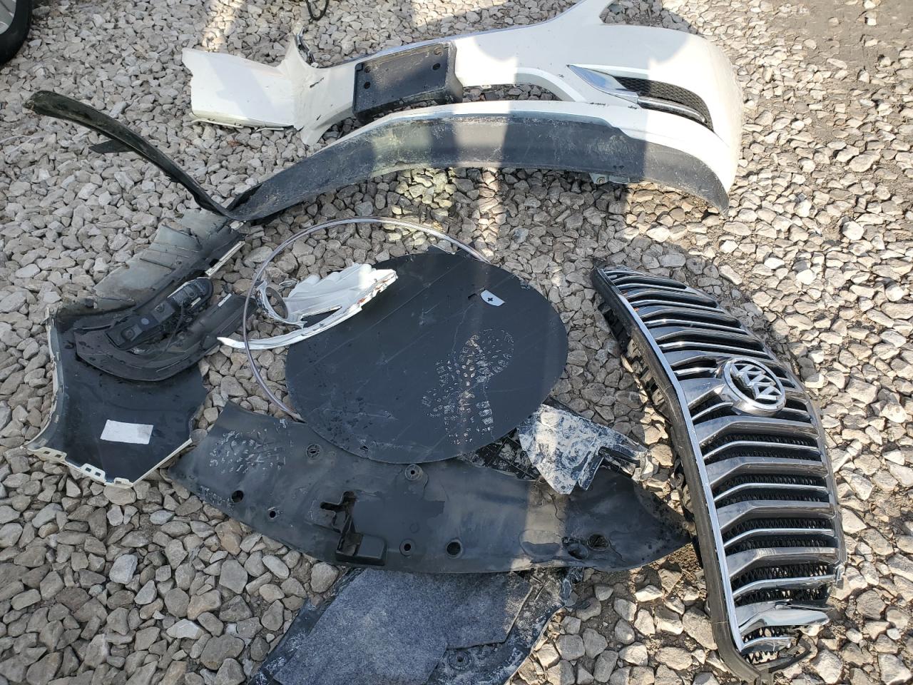 2015 Buick Enclave VIN 5GAKRBKD3FJ319519 Copart auction photo, front end damage thumbnail 13