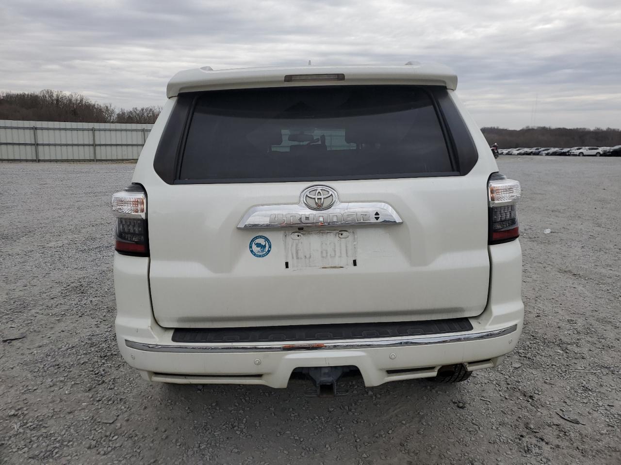 2014 Toyota 4Runner VIN JTEBU5JR7E5154766 Copart auction photo, front end damage thumbnail 6