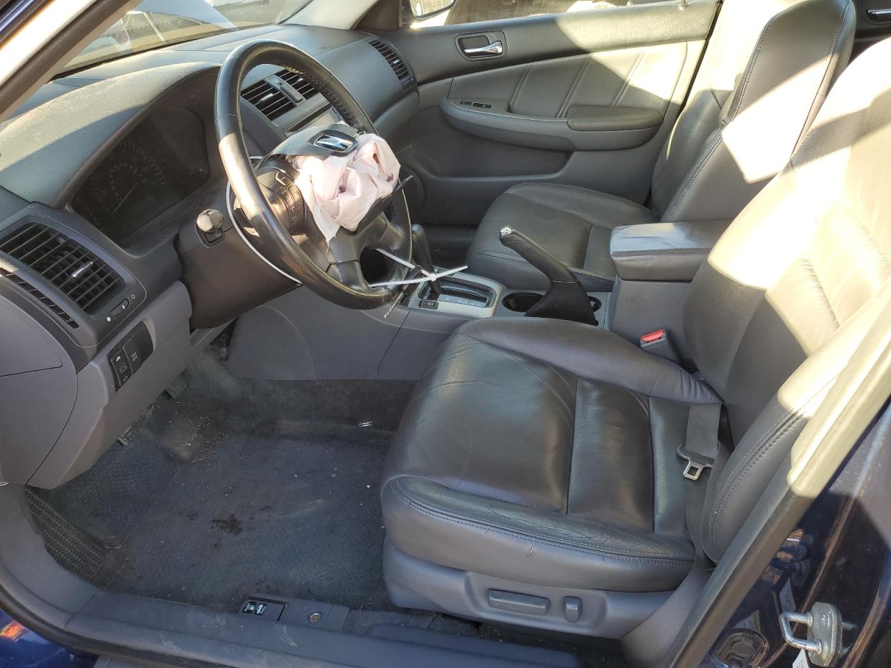 2005 Honda Accord VIN 1HGCM66505A003278 Copart auction photo, front end damage thumbnail 7