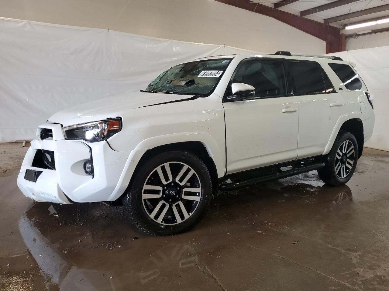 2022 Toyota 4Runner VIN JTEFU5JR8N5270883