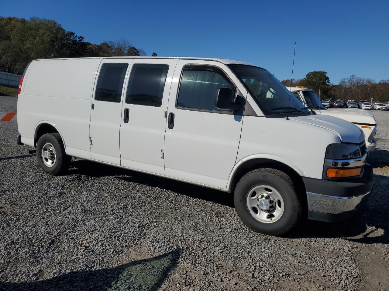 2017 Chevrolet Express VIN 1GCZGHFG9H1347256 Copart auction photo, rear end / minor dent/scratches damage thumbnail 4