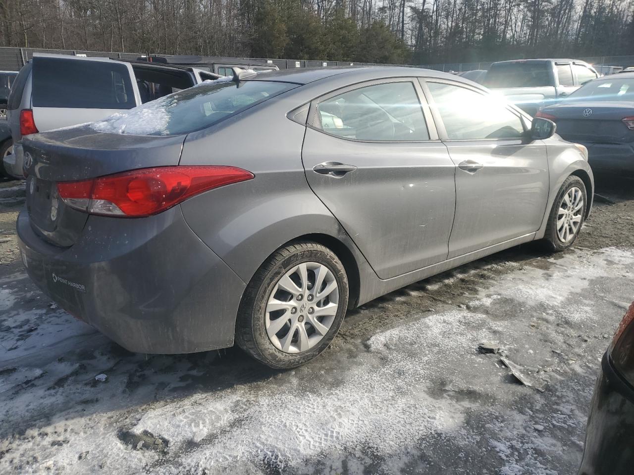 2013 Hyundai Elantra VIN 5NPDH4AE3DH196388 Copart auction photo, minor dent/scratches / vandalism damage thumbnail 3
