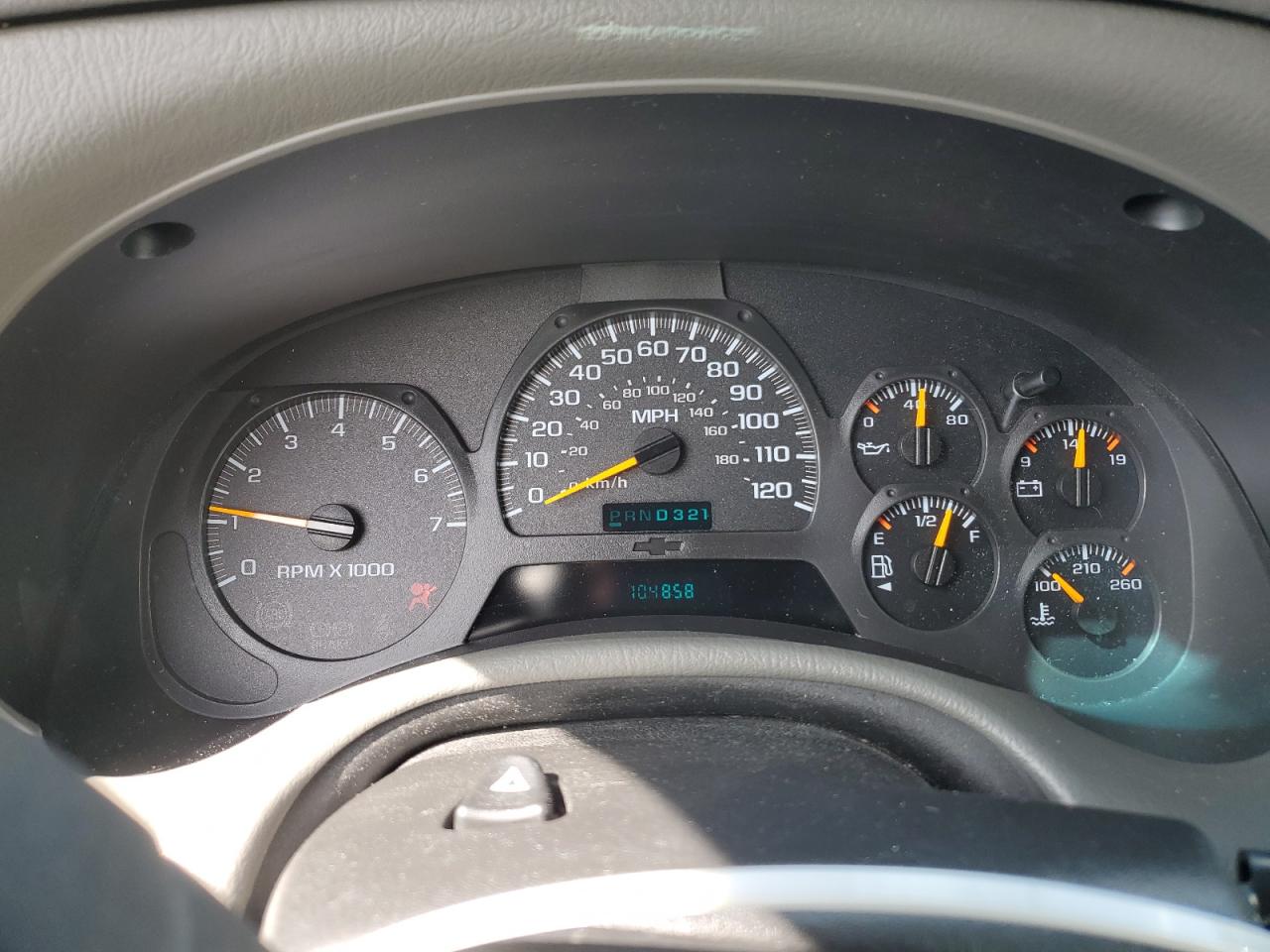 2003 Chevrolet TrailBlazer VIN 1GNDT13S532343981 Copart auction photo, front end / minor dent/scratches damage thumbnail 9