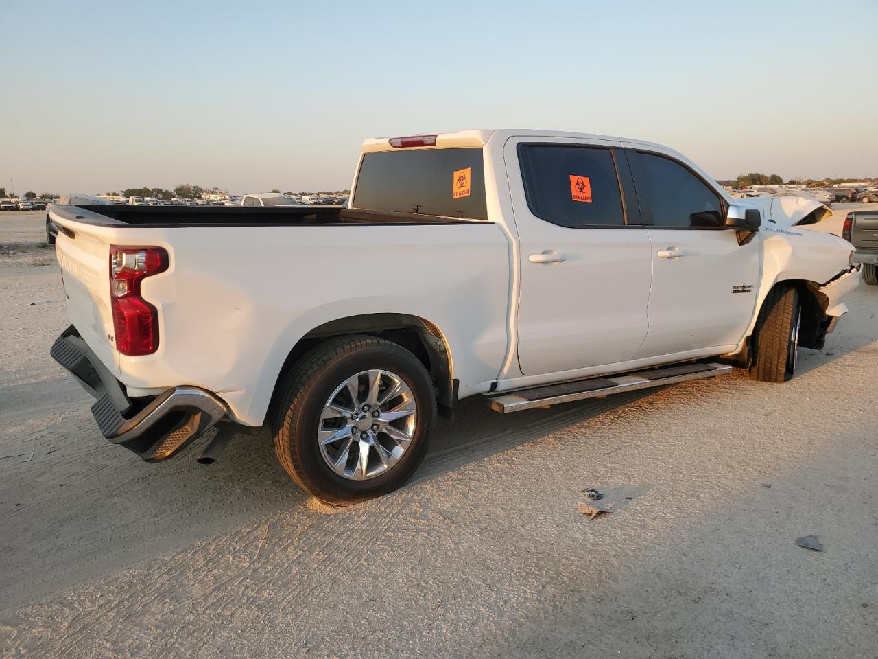 2022 Chevrolet Silverado VIN 1GCPACED2NZ579651 Copart auction photo, front end / rear end damage thumbnail 3