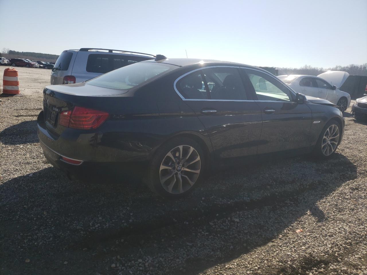 2014 BMW 5er VIN WBA5B3C5XED539831 Copart auction photo, front end / minor dent/scratches damage thumbnail 3