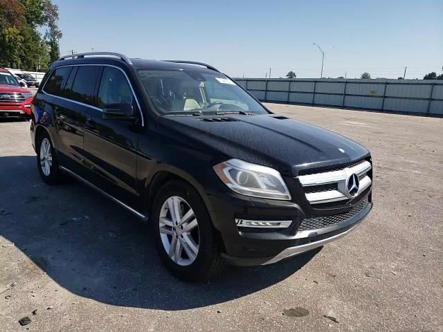 2014 Mercedes-Benz GL-klasse VIN 4JGDF7CE0EA295503 Copart auction photo, side damage thumbnail 12