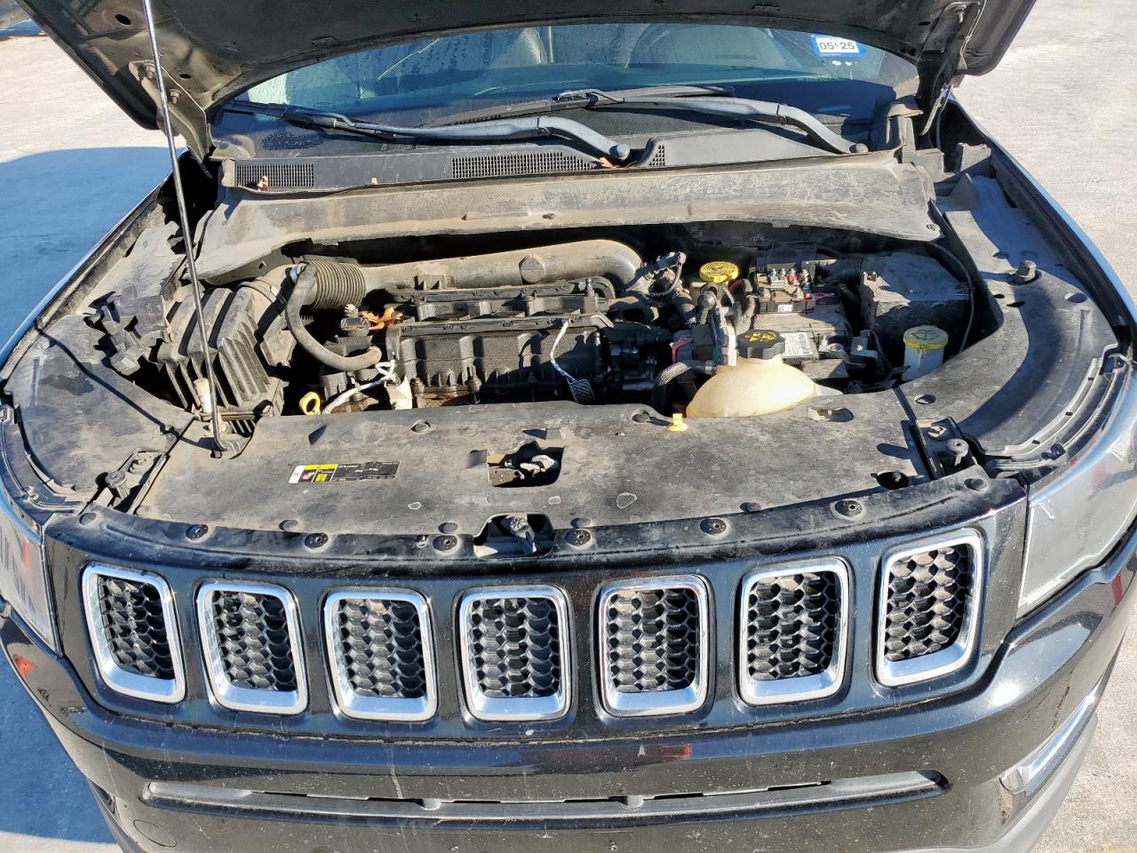 2018 Jeep Compass VIN 3C4NJCCBXJT495264 Copart auction photo, rear end / front end damage thumbnail 11