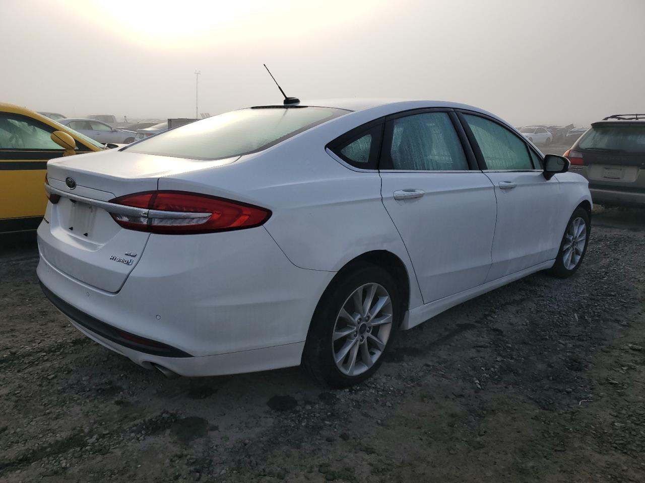 2017 Ford Fusion VIN 3FA6P0LU4HR105727 Copart auction photo, front end / rear end damage thumbnail 3