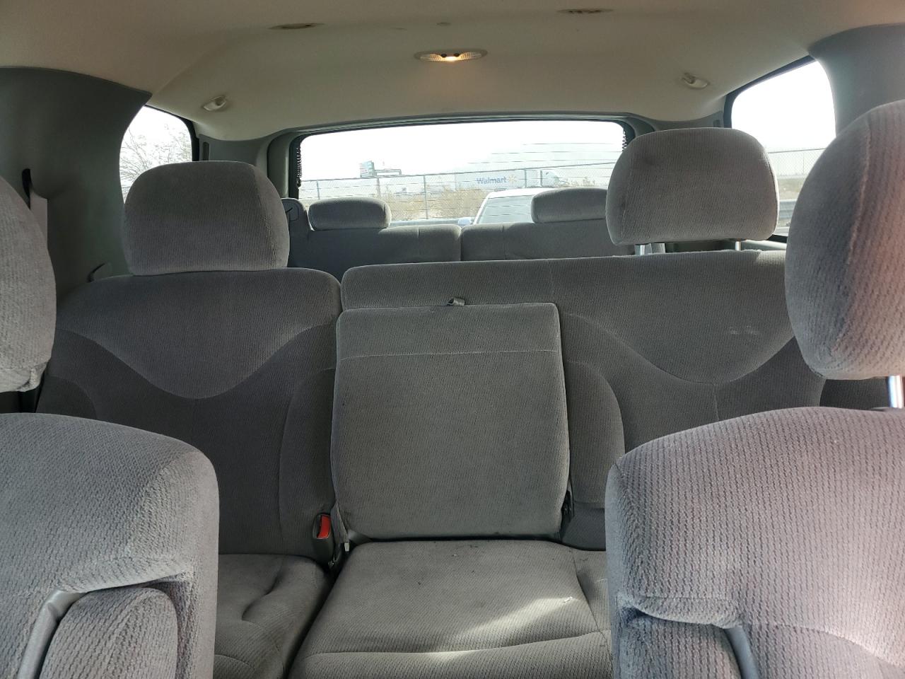 2001 GMC Yukon VIN 1GKEC13V31R167688 Copart auction photo, vandalism damage thumbnail 10