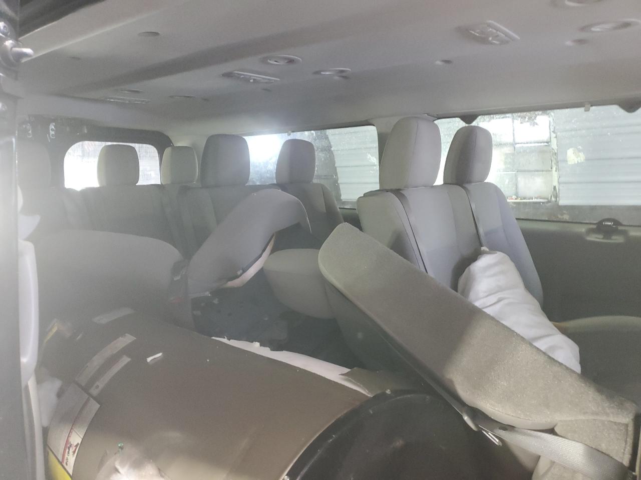 2019 Nissan NV VIN 5BZBF0AA5KN851182 Copart auction photo, side / rear end damage thumbnail 11
