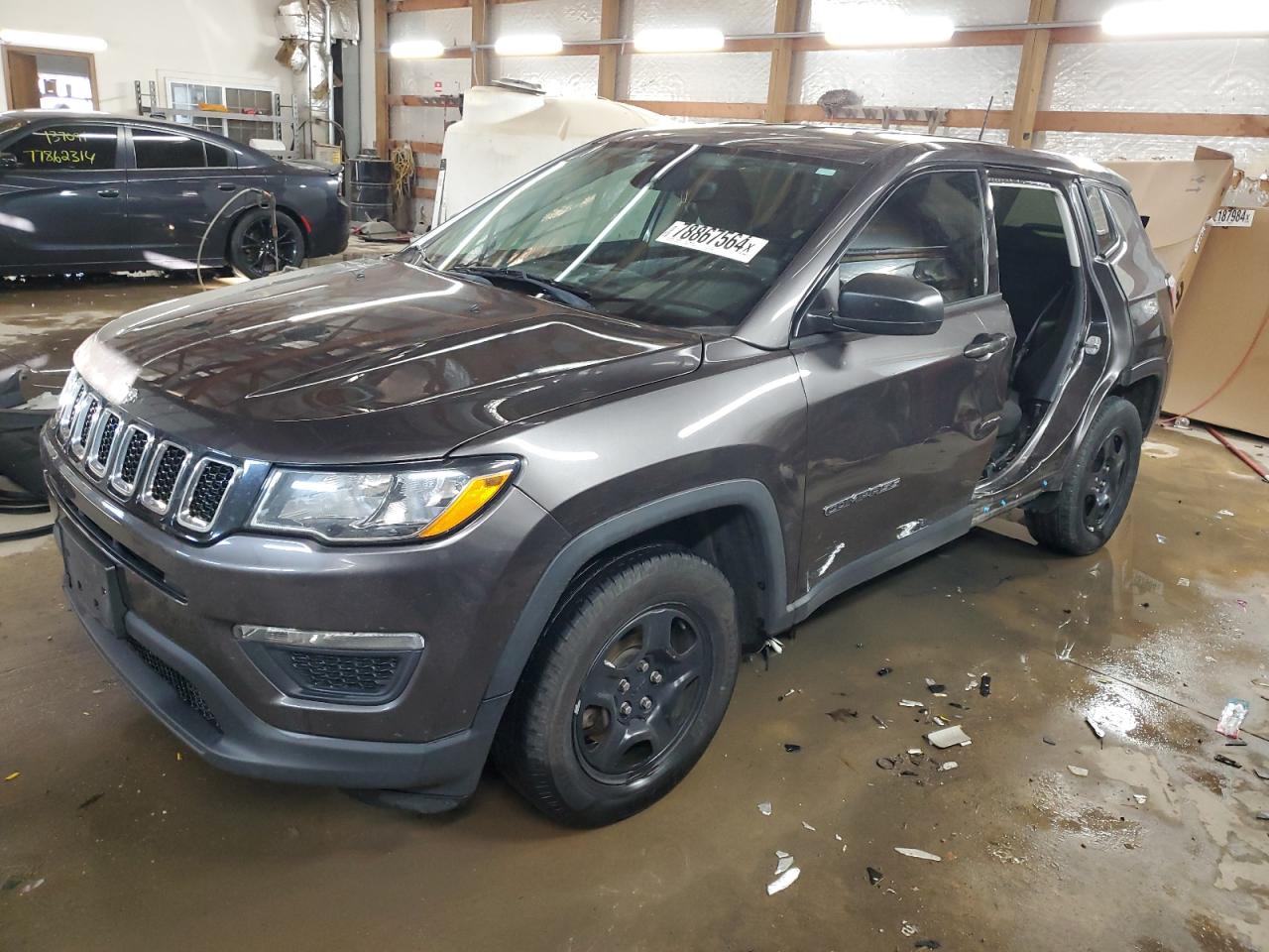 2018 Jeep Compass VIN 3C4NJCAB1JT361780
