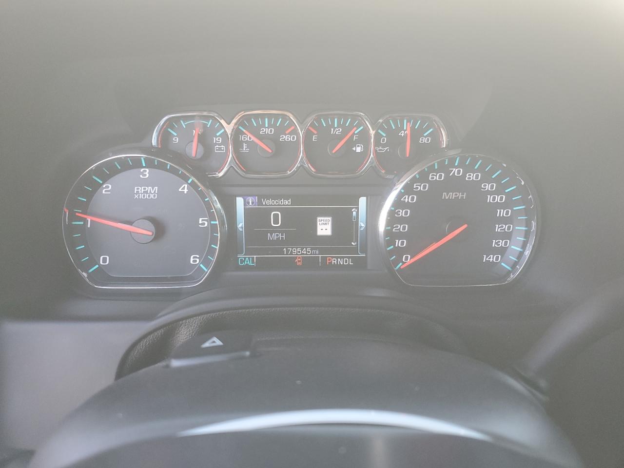2018 Chevrolet Suburban VIN 1GNSKJKCXJR157393 Copart auction photo, front end damage thumbnail 9