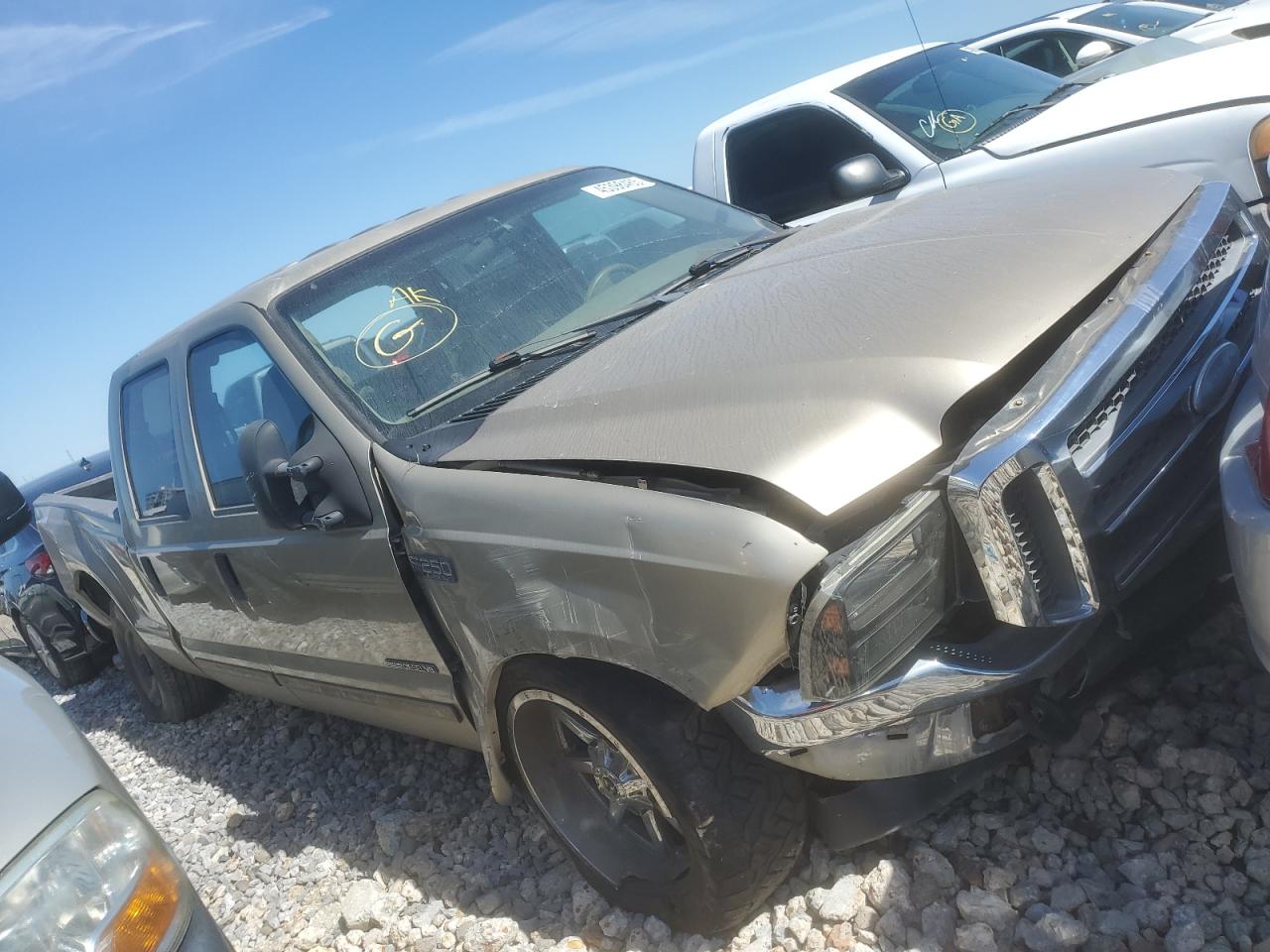 2001 Ford F250 VIN 3FTNW20F61MA43437 Copart auction photo, rear end / front end damage thumbnail 4