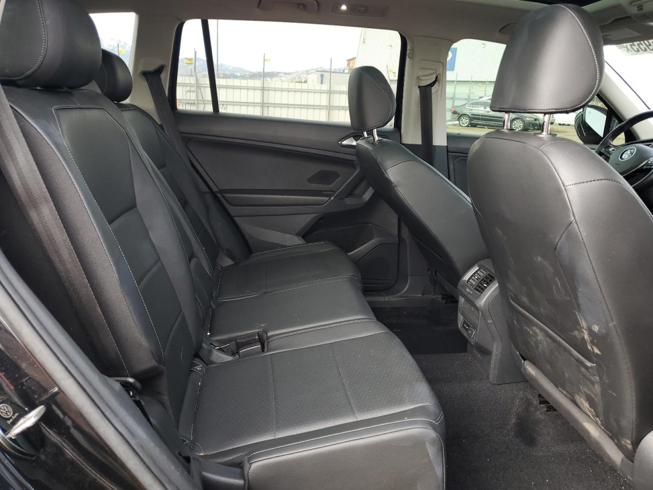 2018 Volkswagen Tiguan VIN 3VV2B7AX9JM042738 Copart auction photo, hail damage thumbnail 11