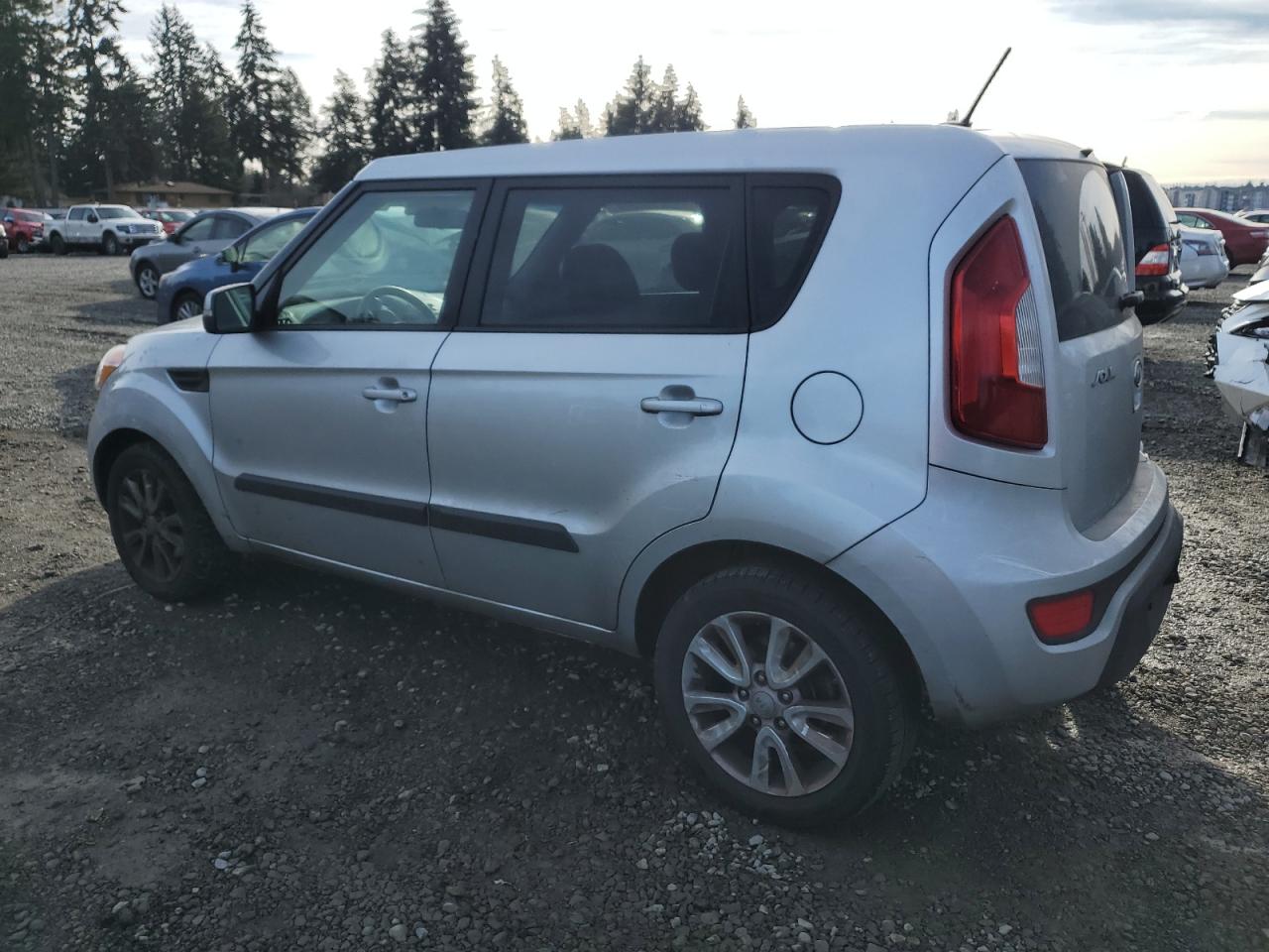 2012 KIA Soul VIN KNDJT2A67C7435832 Copart auction photo, rear end damage thumbnail 2