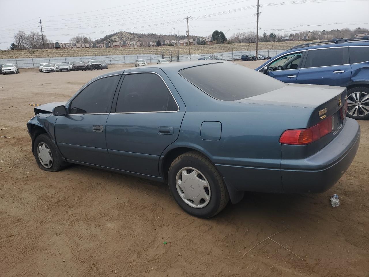 2000 Toyota Camry VIN 4T1BG22K4YU743291 Copart auction photo, front end damage thumbnail 2