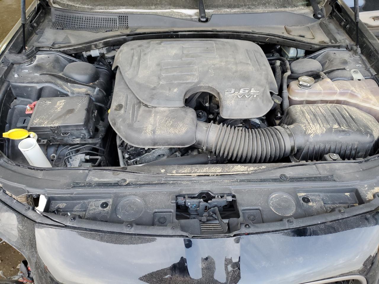 2016 Chrysler 300 VIN 2C3CCAGG2GH270614 Copart auction photo, all over damage thumbnail 11