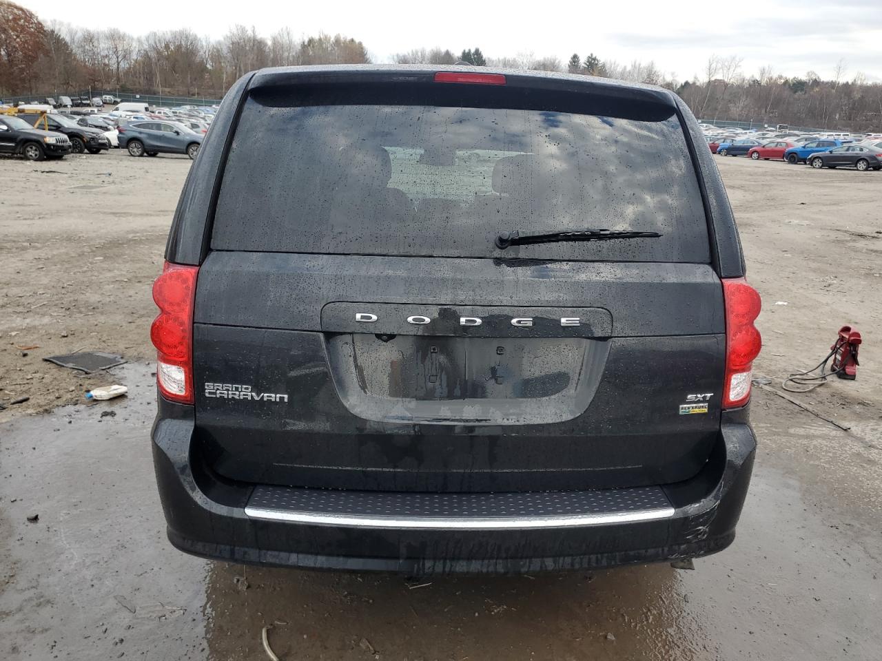 2019 Dodge Caravan VIN 2C4RDGCGXKR545192 Copart auction photo, front end damage thumbnail 6