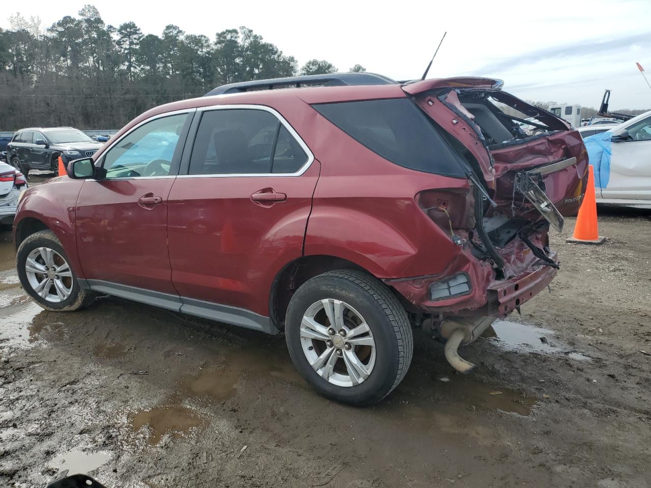 2011 Chevrolet Equinox VIN 2CNALPEC4B6281040 Copart auction photo, rear end damage thumbnail 2