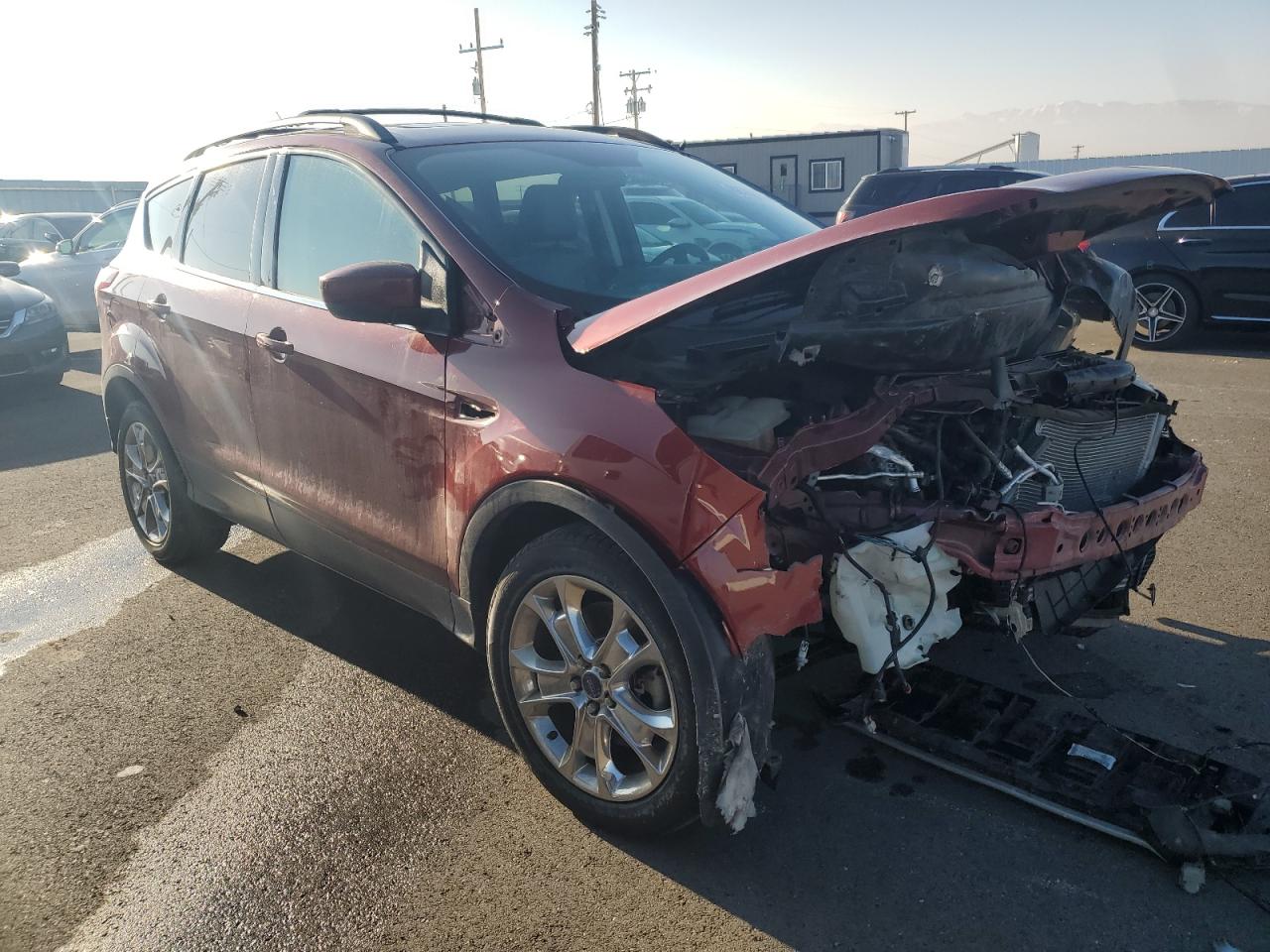 2015 Ford Escape VIN 1FMCU9GX1FUC25629 Copart auction photo, front end damage thumbnail 4