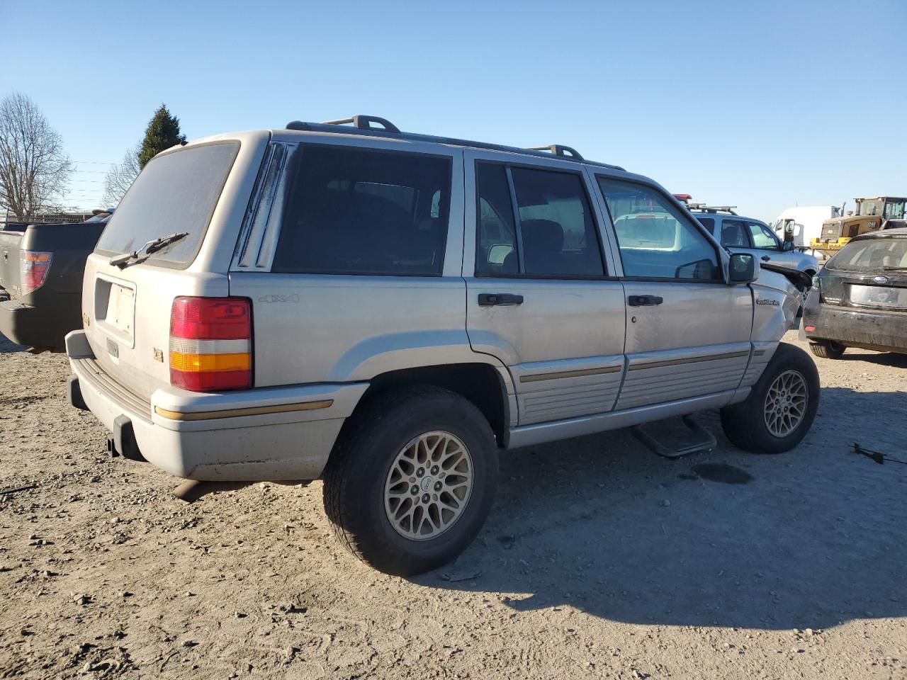 1995 Jeep Grand Cherokee VIN 1J4GZ78Y8SC709259 Copart auction photo, front end damage thumbnail 3