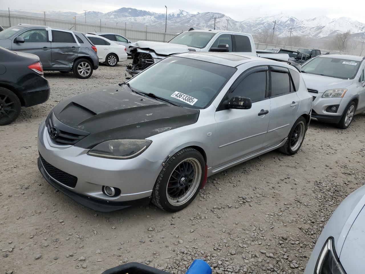 2005 Mazda 3 VIN JM1BK343051255015