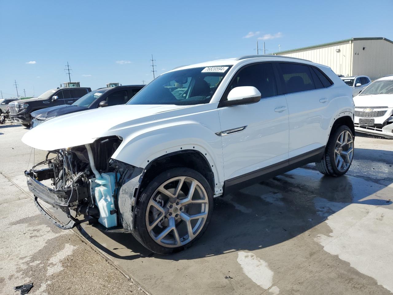 2021 Volkswagen Atlas VIN 1V2WC2CA7MC208221
