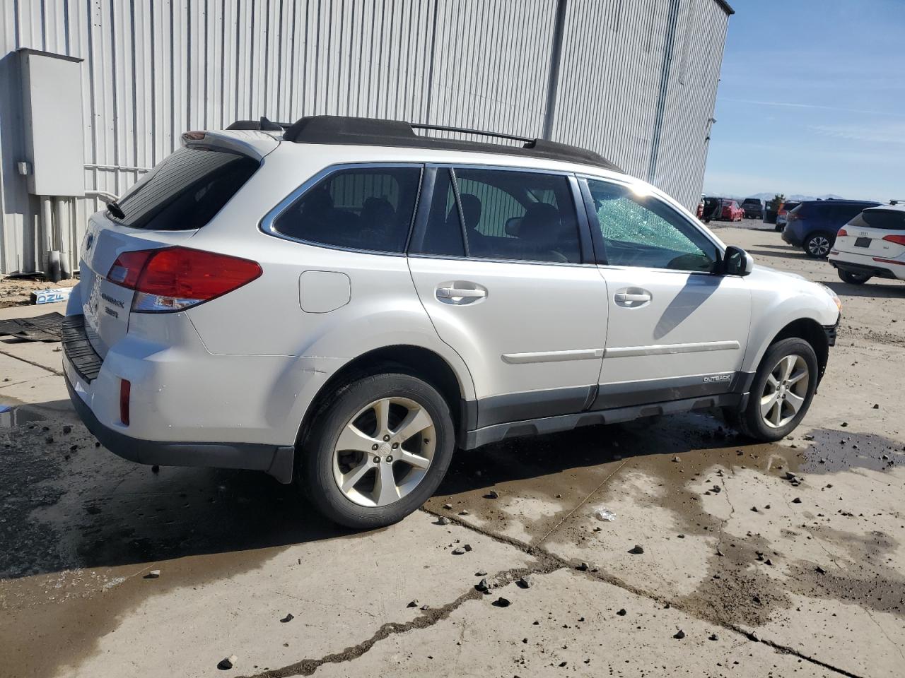 2014 Subaru Outback VIN 4S4BRDLC0E2292719 Copart auction photo, front end damage thumbnail 3