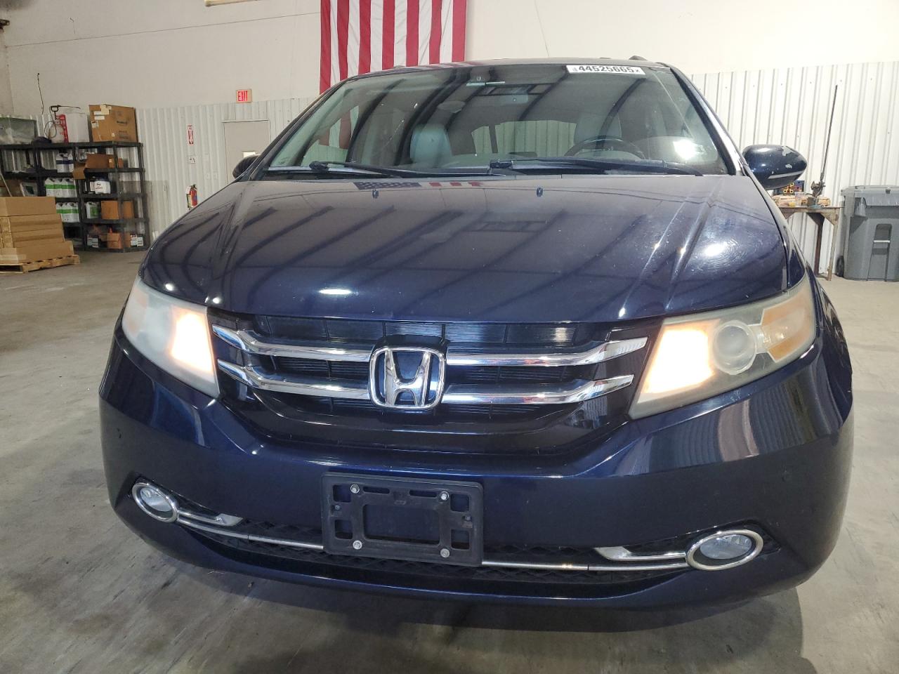2015 Honda Odyssey VIN 5FNRL5H99FB068967 Copart auction photo, side / rear end damage thumbnail 5