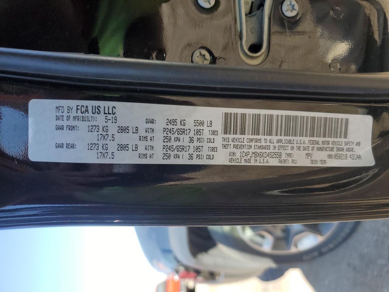 2019 Jeep Cherokee VIN 1C4PJMBX6KD452558 Copart auction photo, rear end / side damage thumbnail 14