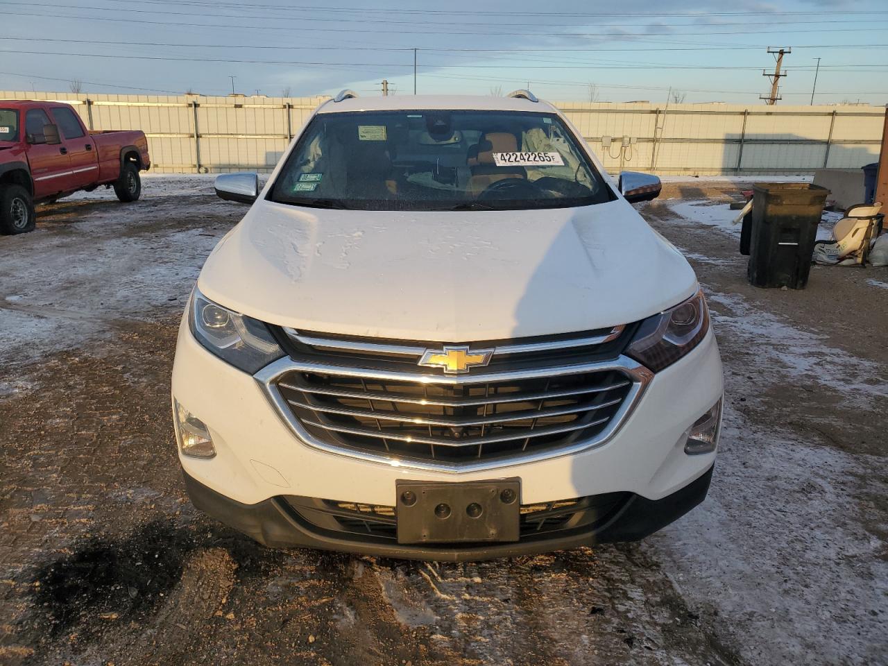 2021 Chevrolet Equinox VIN 3GNAXXEV8MS130644 Copart auction photo, side / front end damage thumbnail 5