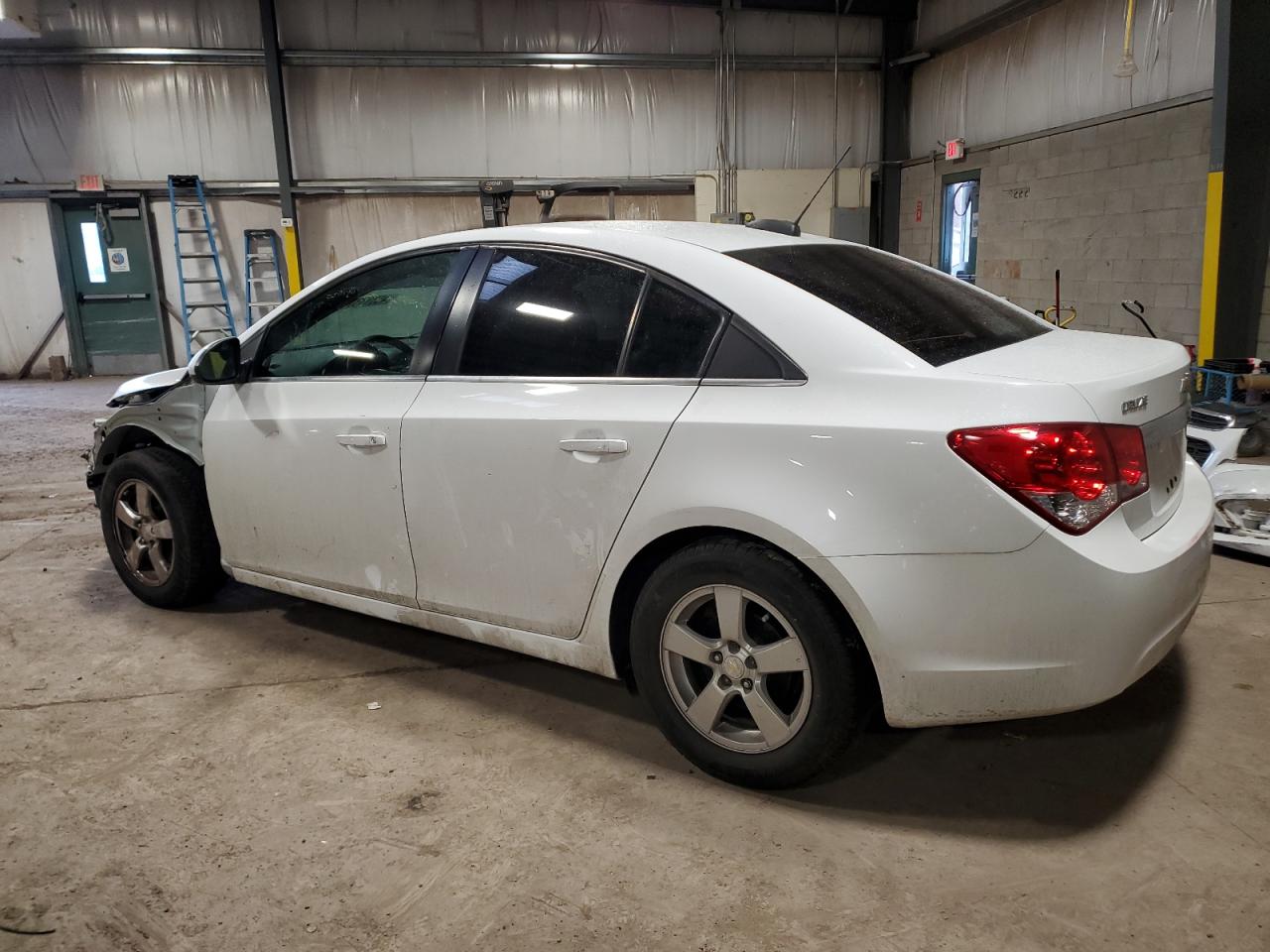 2016 Chevrolet Cruze VIN 1G1PE5SB0G7119107 Copart auction photo, front end / side damage thumbnail 2