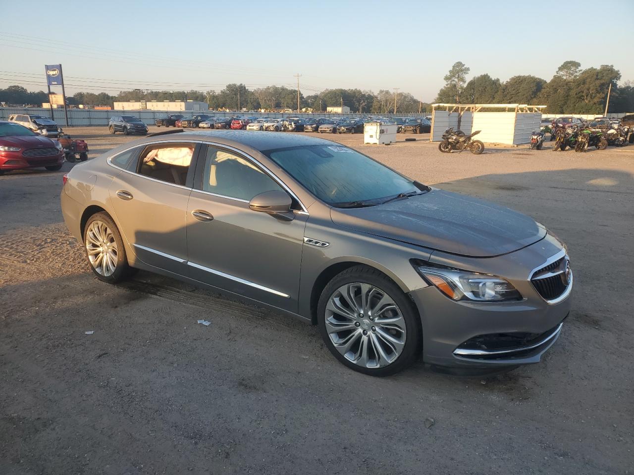 2017 Buick LaCrosse VIN 1G4ZR5SS3HU175948 Copart auction photo, front end damage thumbnail 4