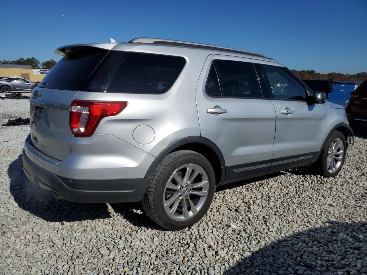 2018 Ford Explorer VIN 1FM5K7D83JGA51716 Copart auction photo, front end / undercarriage damage thumbnail 3