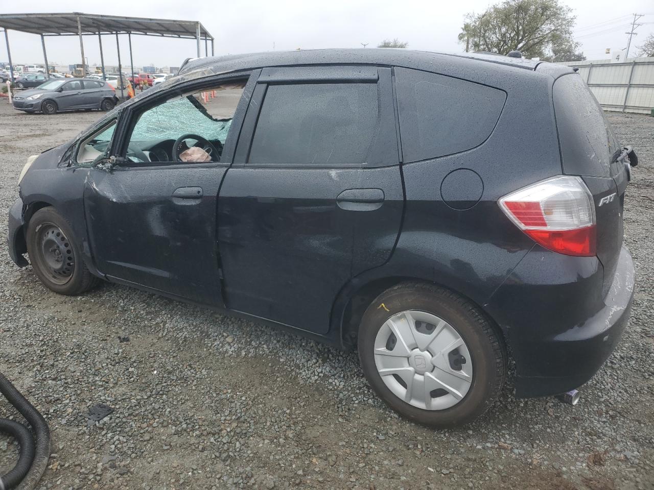 2013 Honda Fit VIN JHMGE8H35DC071386 Copart auction photo, rollover damage thumbnail 2