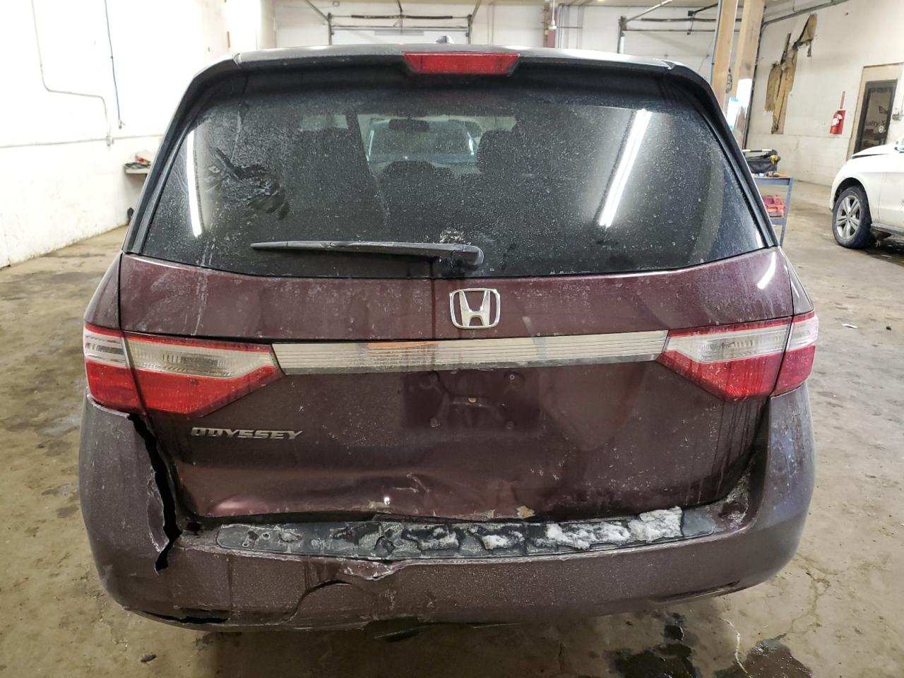 2013 Honda Odyssey VIN 5FNRL5H60DB047072 Copart auction photo, rear end damage thumbnail 6