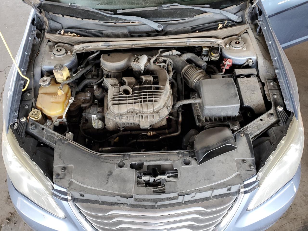 2011 Chrysler 200 VIN 1C3BC2FG6BN611032 Copart auction photo, front end damage thumbnail 11