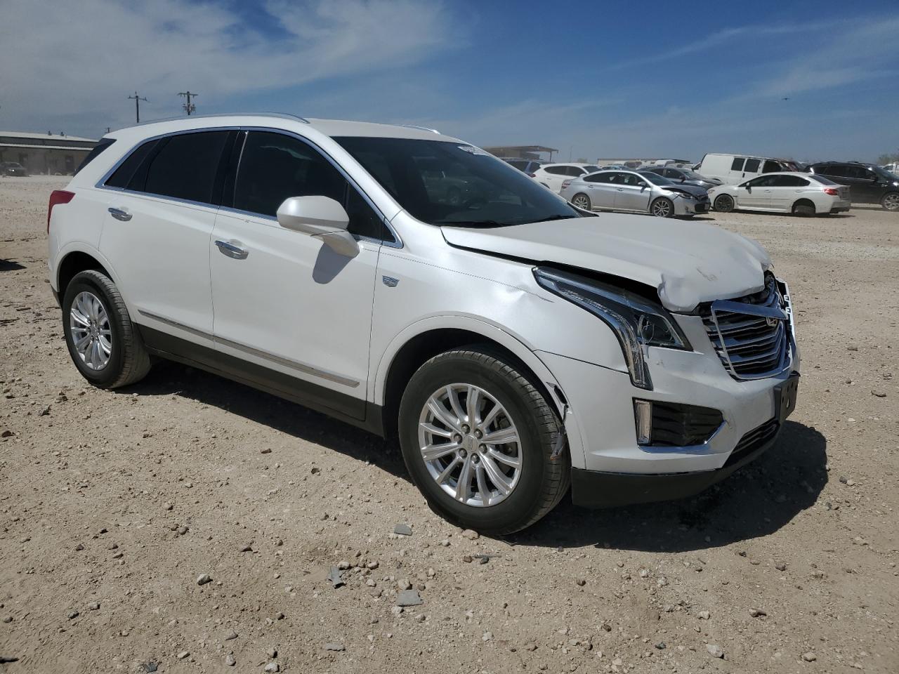 2019 Cadillac XT5 VIN 1GYKNARS0KZ121284 Copart auction photo, front end damage thumbnail 4