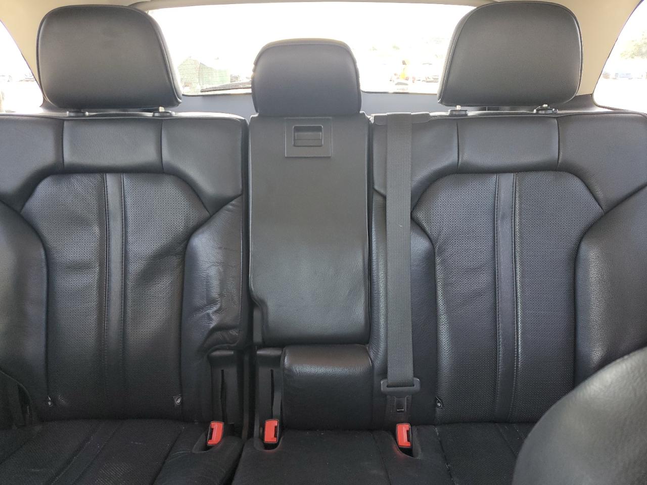 2011 Lincoln MKX VIN 2LMDJ6JK3BBJ33192 Copart auction photo, mechanical / minor dent/scratches damage thumbnail 10
