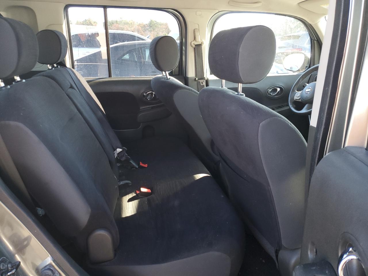 2011 Nissan Cube VIN JN8AZ2KR5BT211332 Copart auction photo, normal wear / minor dent/scratches damage thumbnail 11