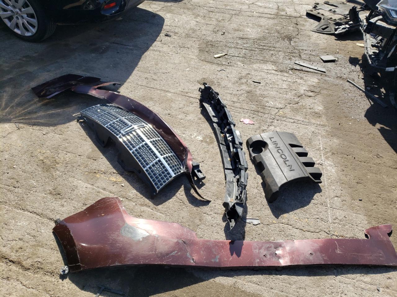 2009 Lincoln MKX VIN 2LMDU68C79BJ04519 Copart auction photo, front end / side damage thumbnail 13